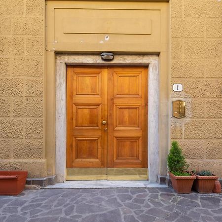 Central Station Apartment By Mmega Firenze Esterno foto